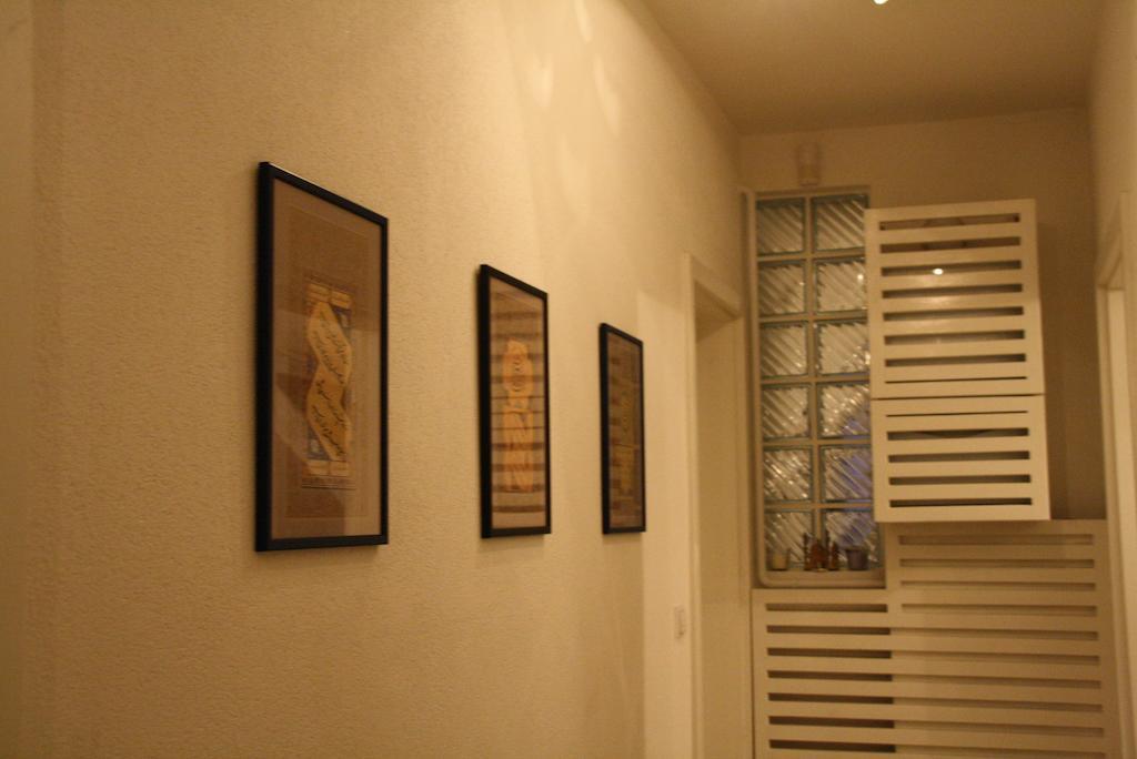Apartments Town Center SJJ Room photo